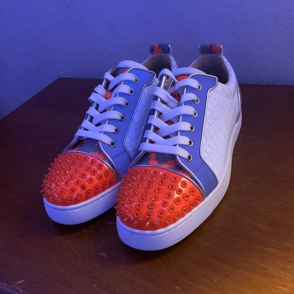 Size 9 Christian Louboutin/Fun Lou Spikes Flat/Men Top - Picture 1 of 5